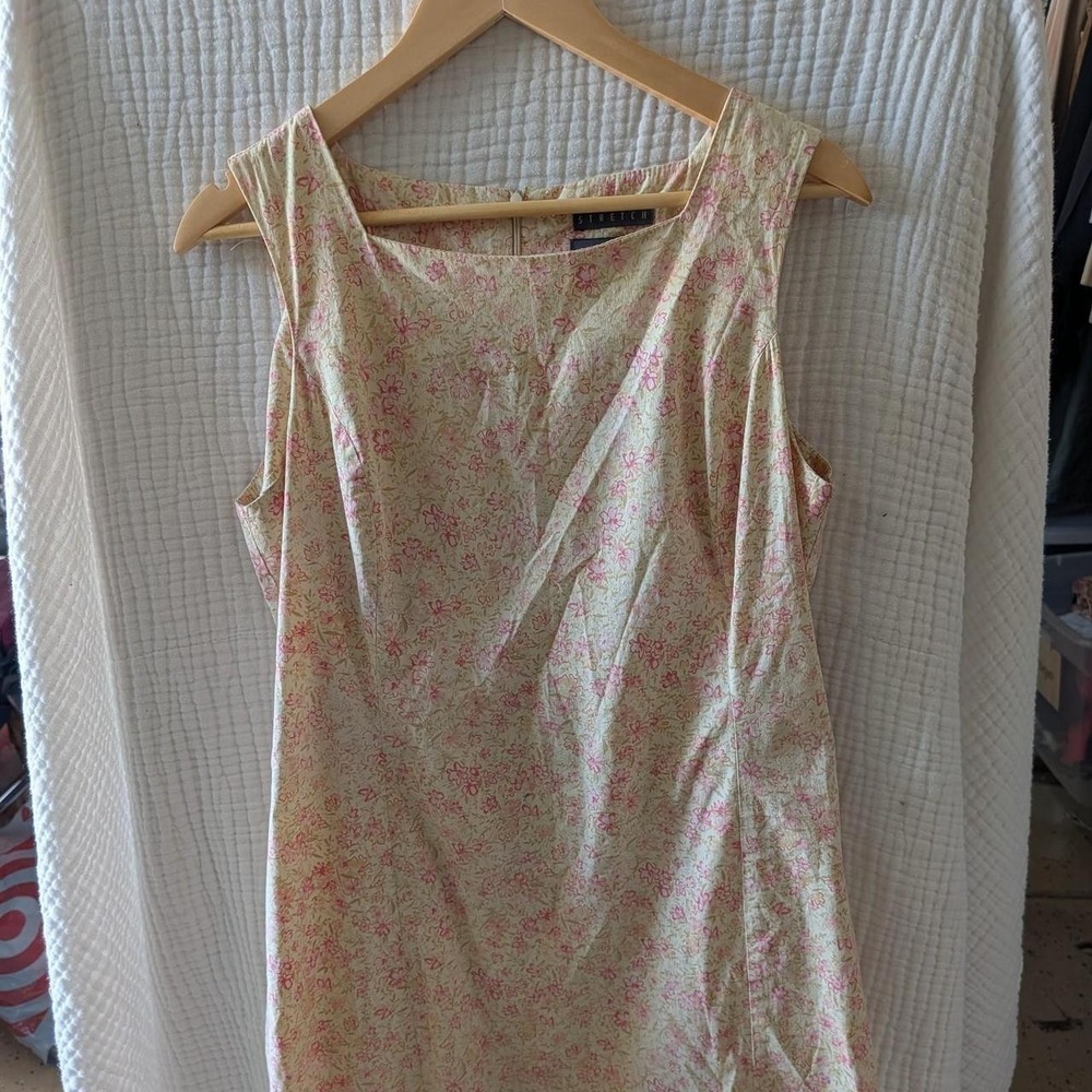 Vintage Van Heusen 90s Butter Mom pink + yellow floral summer tank dress Size 12
